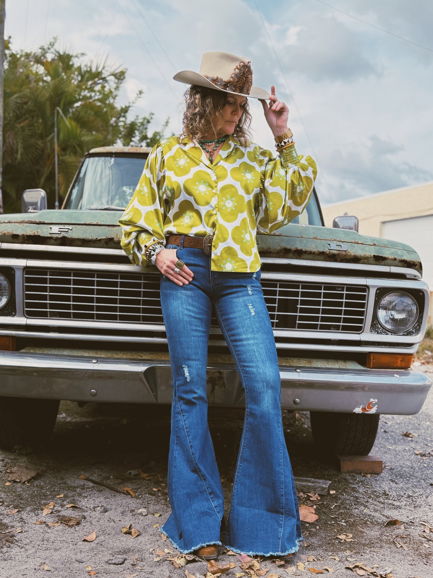 PREORDER MAY 2025 You Got Lucky Balloon Sleeve Button Up Blouse (1S-2M-2L-1XL)