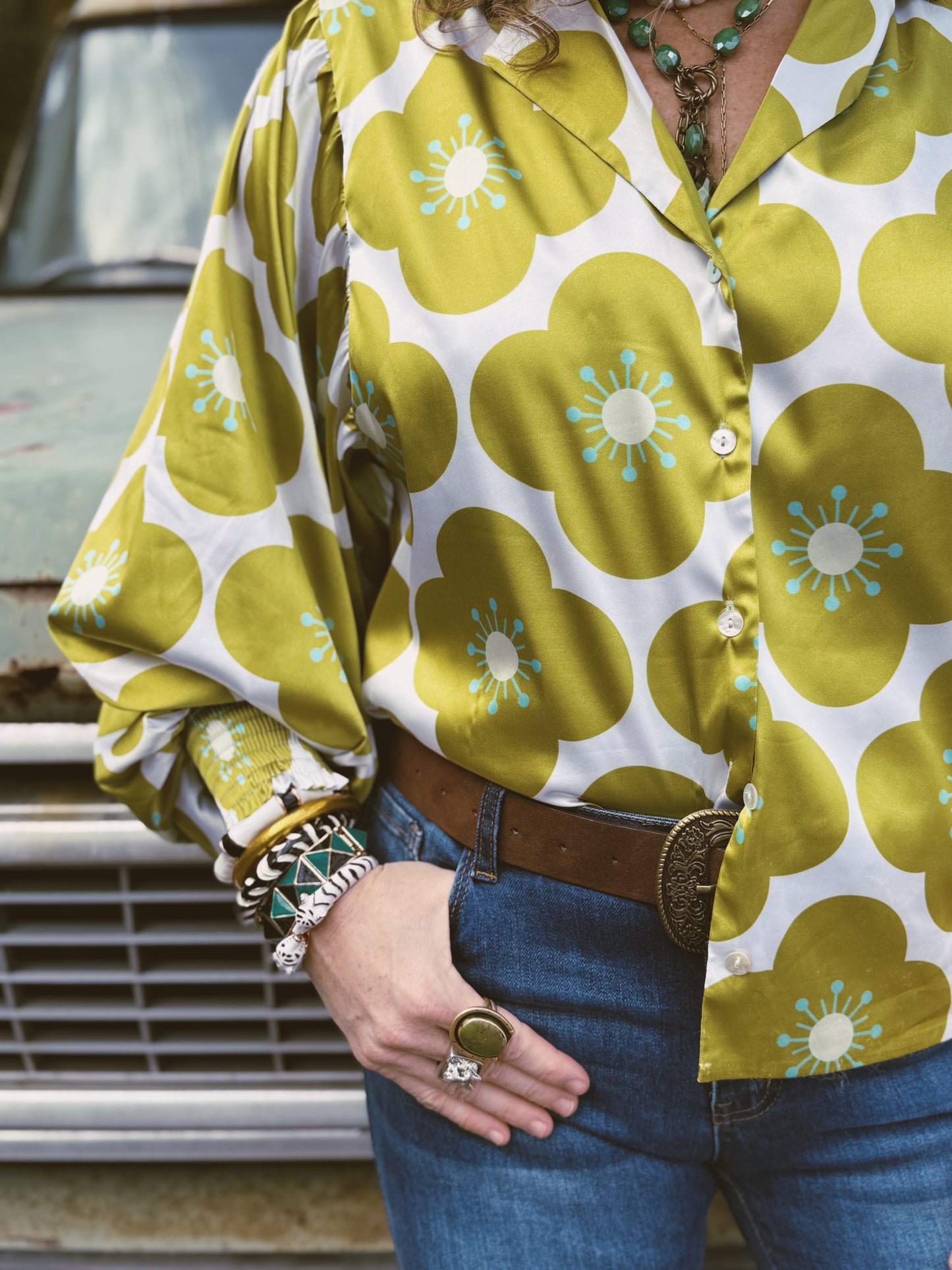 PREORDER MAY 2025 You Got Lucky Balloon Sleeve Button Up Blouse (1S-2M-2L-1XL)