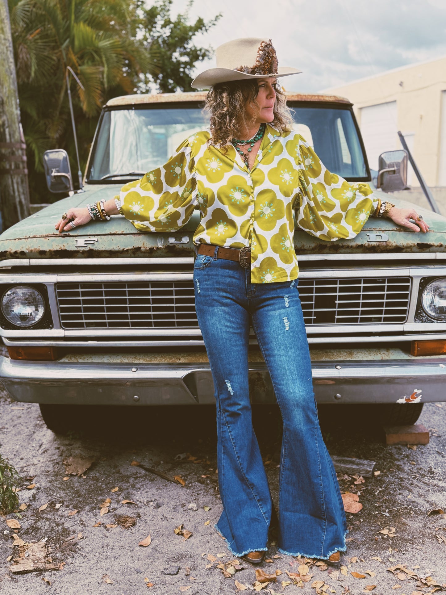 PREORDER MAY 2025 You Got Lucky Balloon Sleeve Button Up Blouse (1S-2M-2L-1XL)