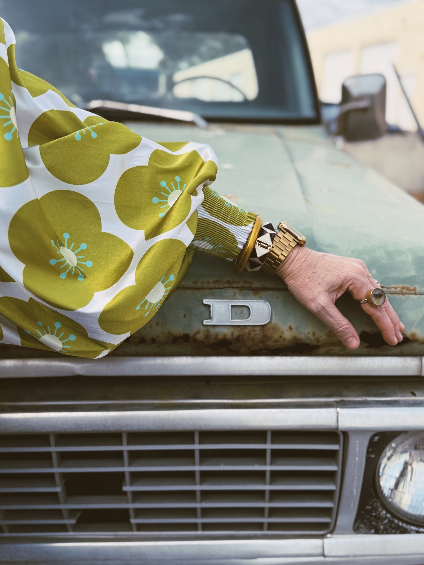 PREORDER MAY 2025 You Got Lucky Balloon Sleeve Button Up Blouse (1S-2M-2L-1XL)
