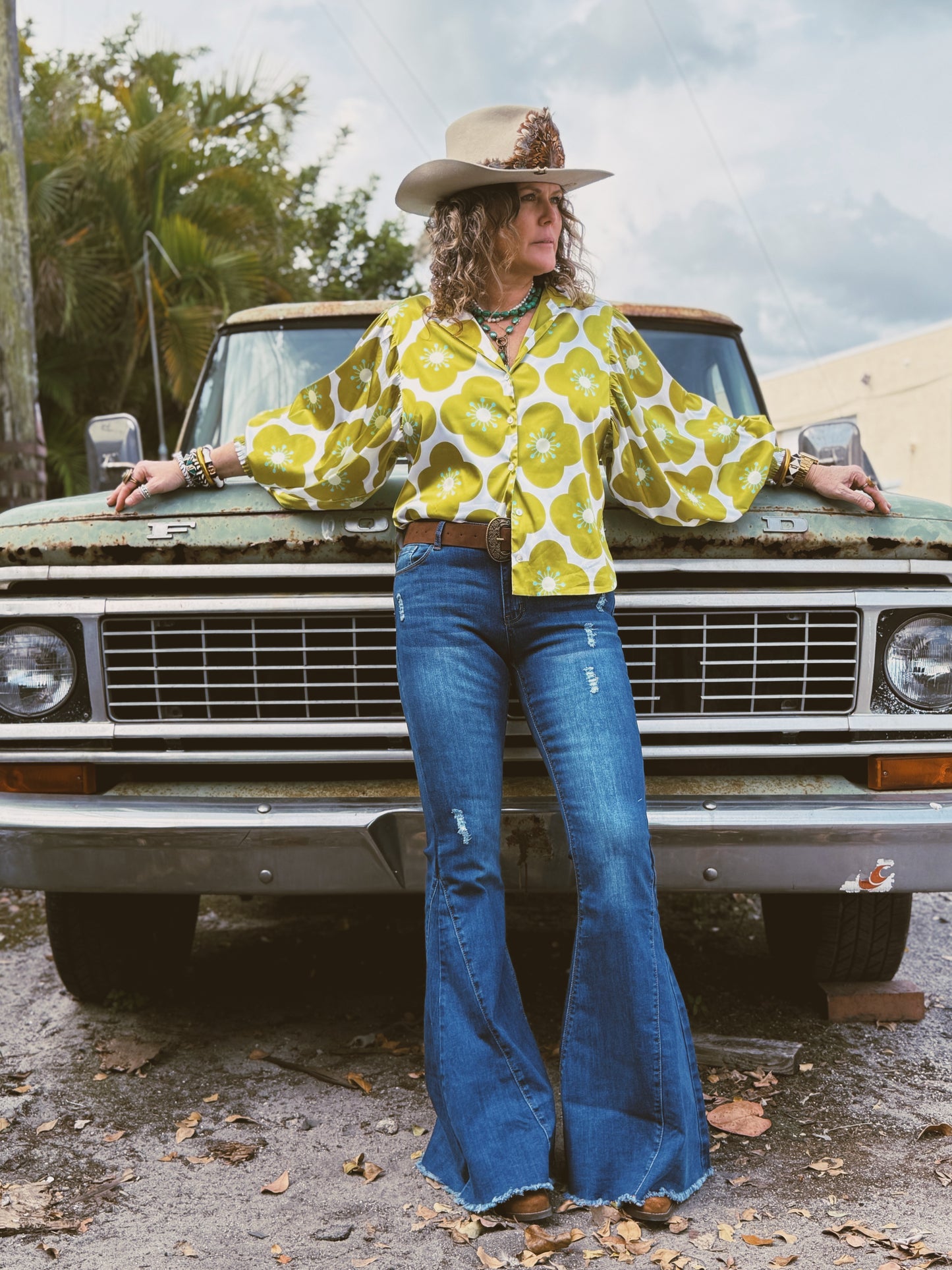 PREORDER MAY 2025 You Got Lucky Balloon Sleeve Button Up Blouse (1S-2M-2L-1XL)
